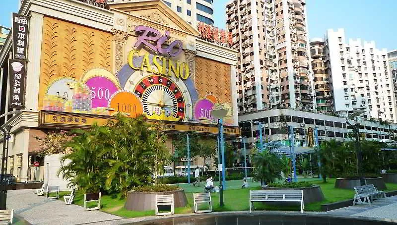 Rio Hotel Macao 4*,