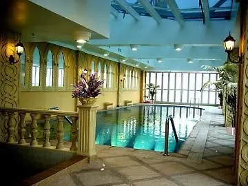 Rio Hotel Macau 4*,